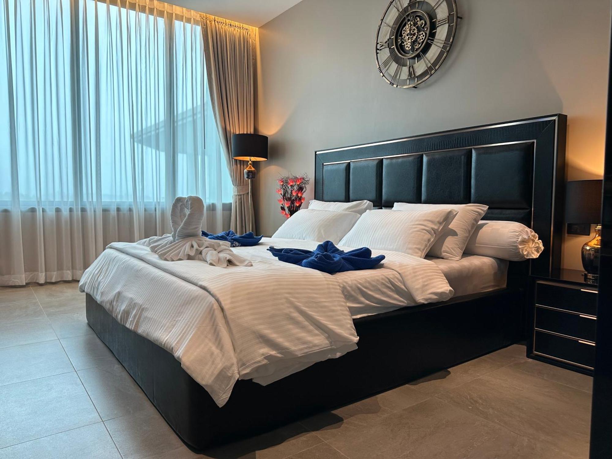 Karon Beach Residence Esterno foto
